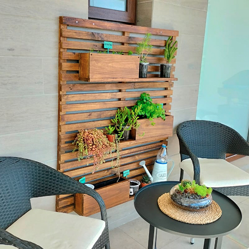 JARDIN VERTICAL ( PEQUEÑO / GRANDE )